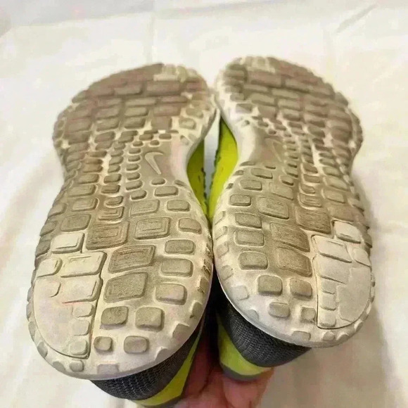 Nike FS Lite Run 2 Mens Size 10 Venom Athletic Running Shoes Sneakers 616514-014 - Picture 6 of 8